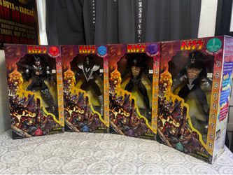 Kiss Destroyer figures
