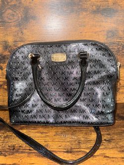 Micheal Kors Purse