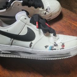 Nike Air Forces Size 13!