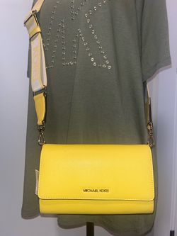 NWT Michael Kors Daisy Crossbody