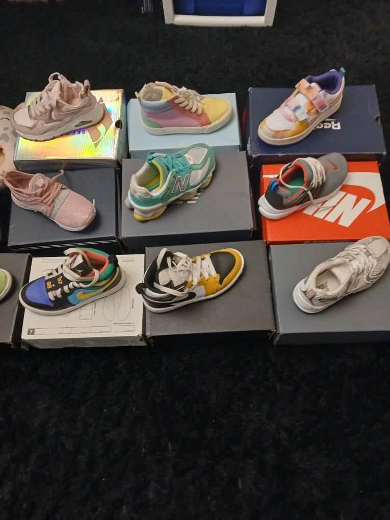 Girls Shoes Boots And Clothes Bundle