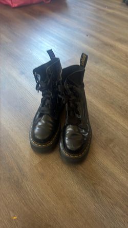 Platform Dr Martin Boots