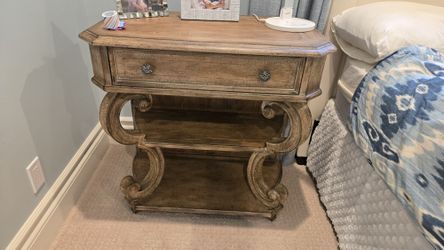 Side Table Hooker  Solana One Drawer Leg Nightstand (model 5(contact info removed)6) by Hooker