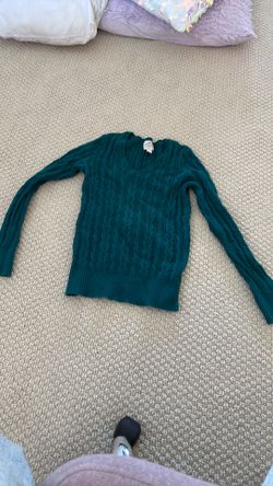 Green sweater size small