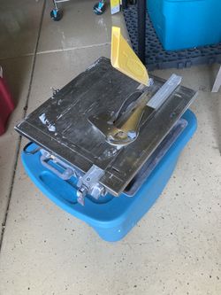 Workforce 3/4HP Wet Tile Saw