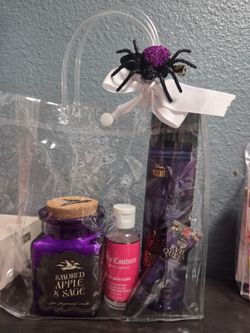 Disney Villains Halloween Gift Set Bundle