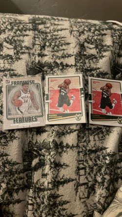 3 Giannis cards
