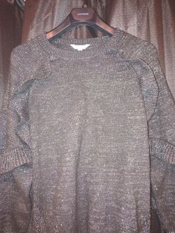 🖤🖤Black Sparkly Ruffle Sweater