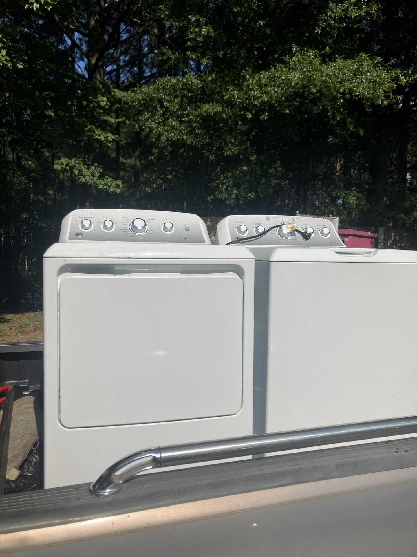G.E Washer & Dyer