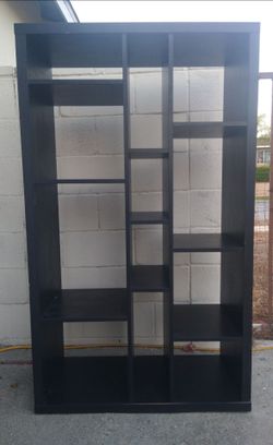 Multi Tiered Bookshelf