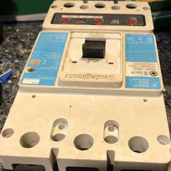 Westinghouse 3 pole 400 amp breaker
