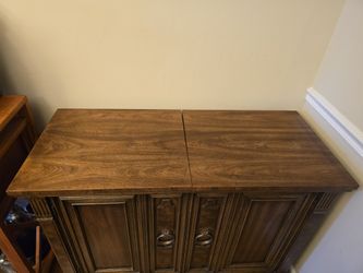 Serving Cabinet
