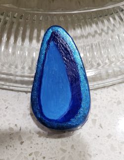Cool stone paperweight 🗿💧