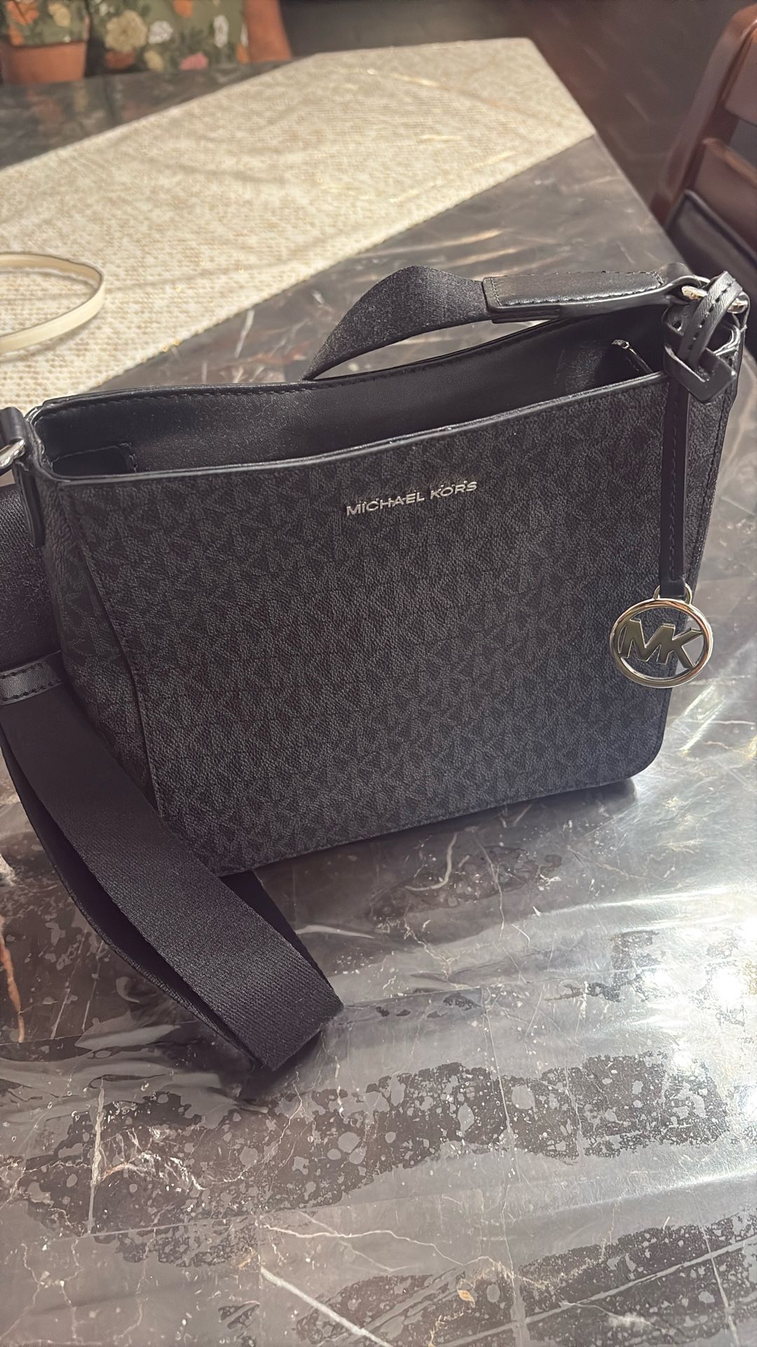 Michael Kors Medium Handbag