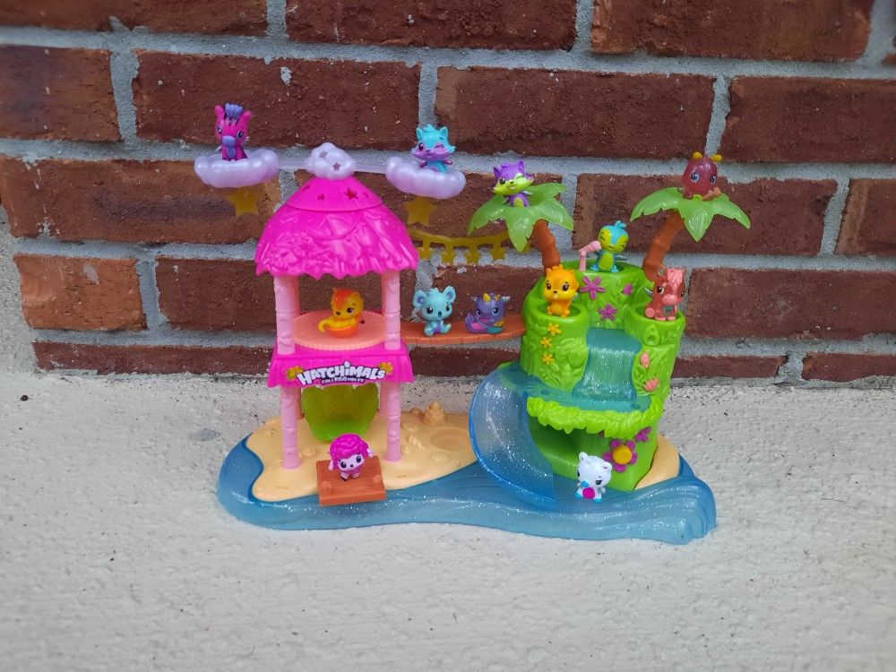 Hatchimal Tree House Play Set