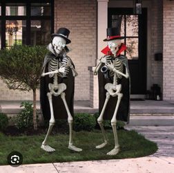 Animated musical skeletons duet 5.5 ft tall
