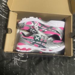 Asics Gel Kayano 14 Pink Black And Silver