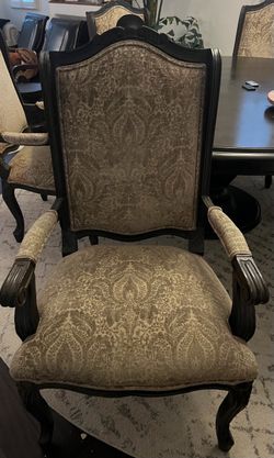 8 dining room chairs