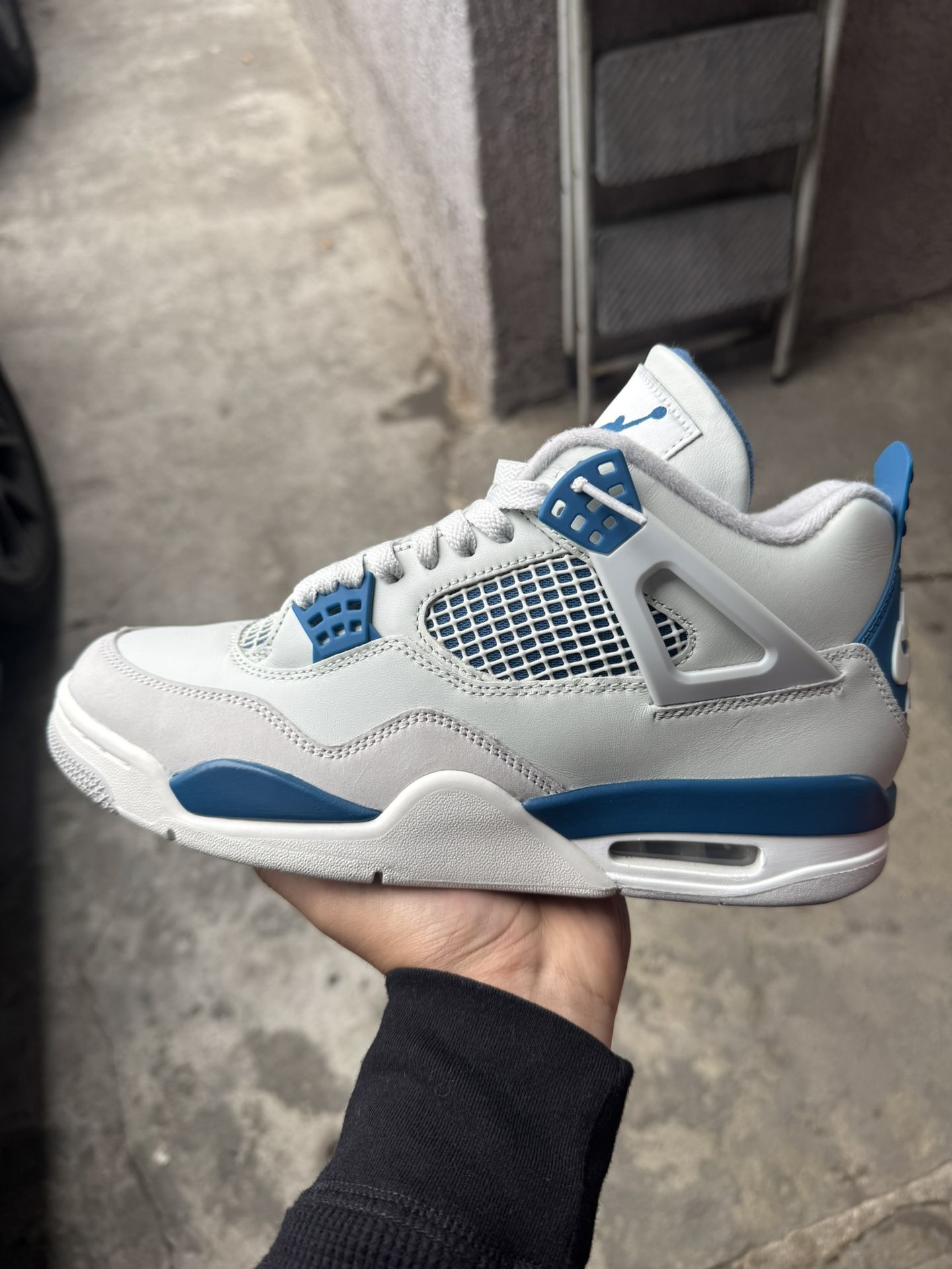 Jordan 4