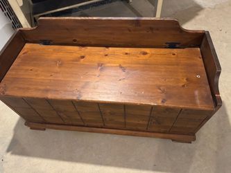Wood chest