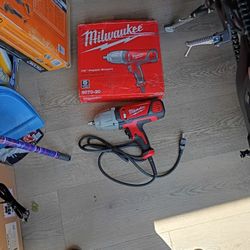Milwaukee Impact Wrench, Especial Pa Mandarlo Pal Terreno 