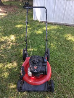 PUSH MOWER YARDMACHINES NOT SELPROPELLED GOOD CONDITIOMOWERN NO BAG