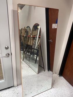 67” x 27.5” Full Length Mirror – Gold Frame with Stand – $65
