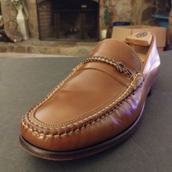 (Size 9M) Like New, Men's, Martin Dingman Montgomery Knot, Genuine Leather, Made in Brazil.
