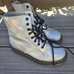 New Doc Martens Size 38 Or 7