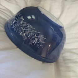Vintage PYREX mixing Bowls
