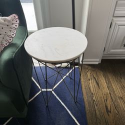 2 Marble Top With Brass Legs Side Tables 