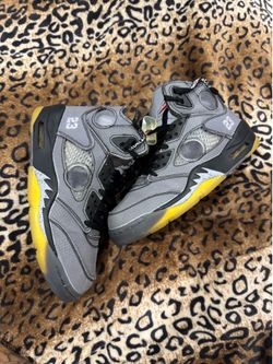 Jordan 5 Off-White Muslins