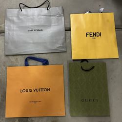 Designer Shopping Bags . Set Of 4