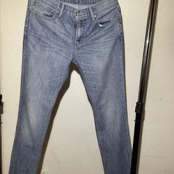 Levi’s 511 Slim Jeans – 33x32 (Light Wash)