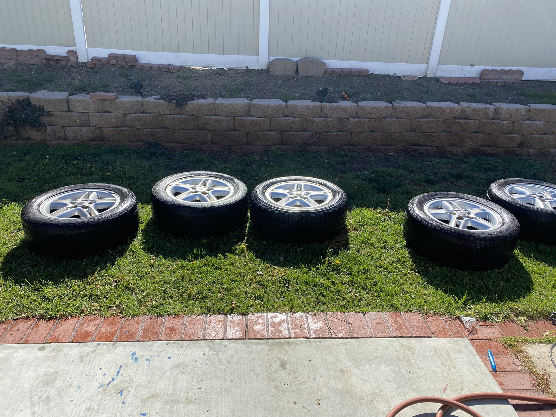 18” Land Rover Range Rover Rims Double Spoke HSE OEM set of 5 with tires