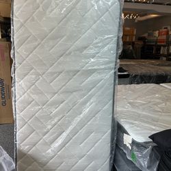 Twin Deluxe Pillow Mattress Brand New