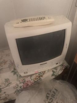 Panasonic Tv And VCR Combo For Sale !!!