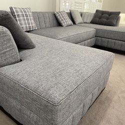 Brand New Grayson Linen Gray Double Chaise Sectional 