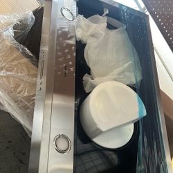 Under Cabinet Range Hood with Night Light 700 CFM 36 in.