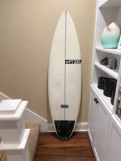 Pyzel Radius EPS 5’10” x 18.88 x 2.38 — 26.9 L
