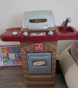 Step 2 Kids Grill