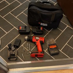 Black And Decker 14.4 Volt Drill Kit 