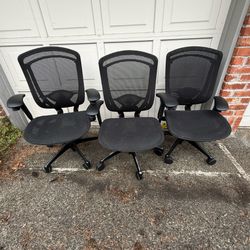 Nuova Contessa Synchro-Tilt Task Chair Mesh black