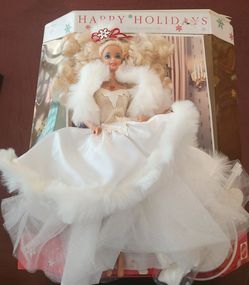 Happy Holiday  Barbie 1989