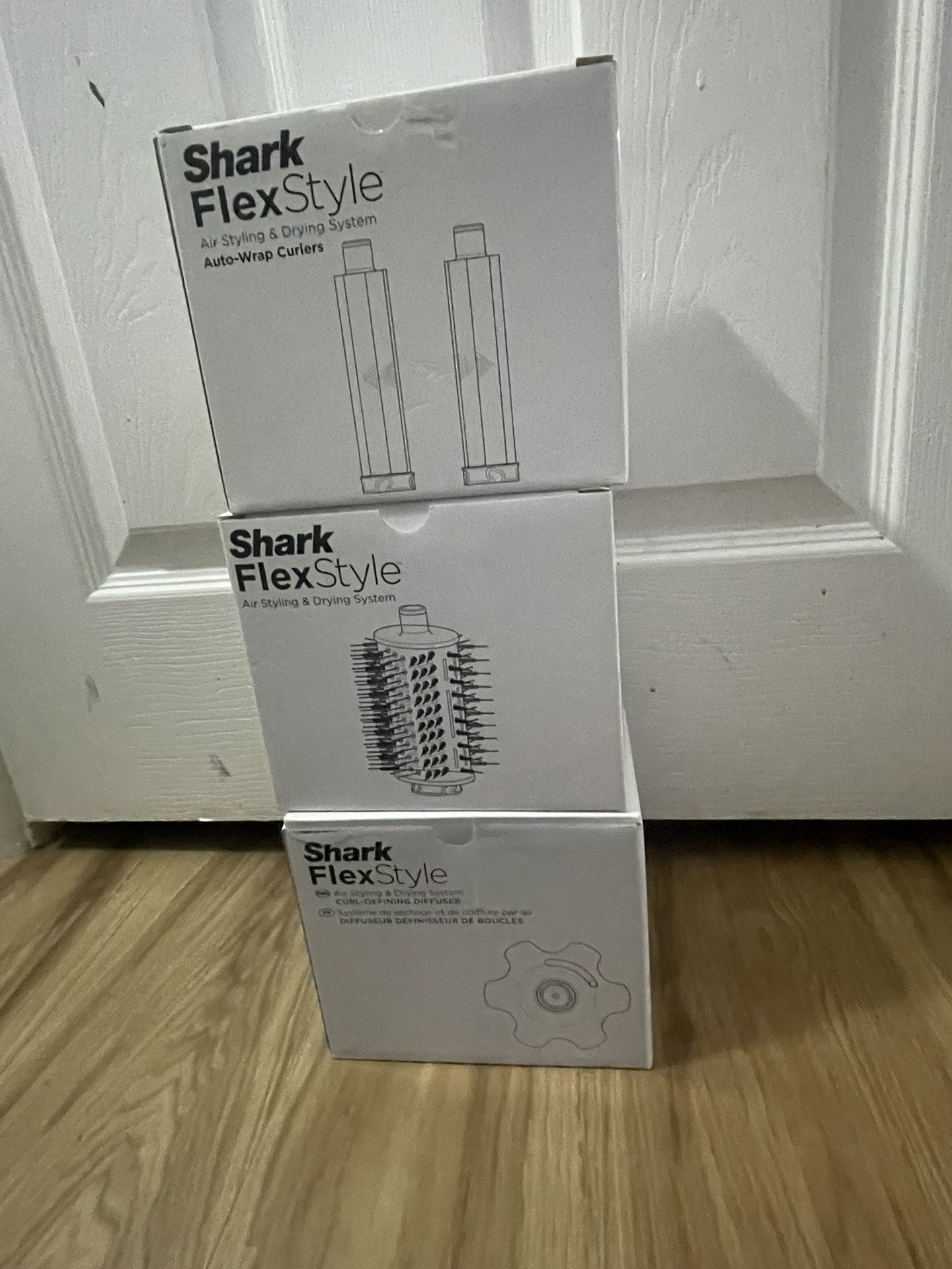 Shark Style Accessories New $60 Set