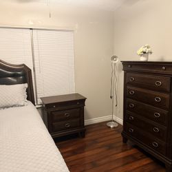 Bedroom Set With Mattress 
