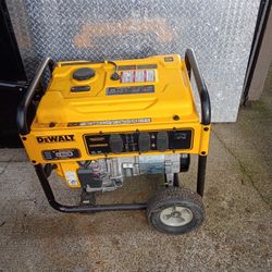 DeWalt 6500 Watt Generator 