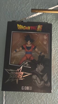 Goku figure