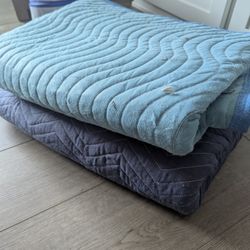 Free Moving Blankets