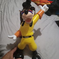 DISNEY GOOFY POPCORN BOX